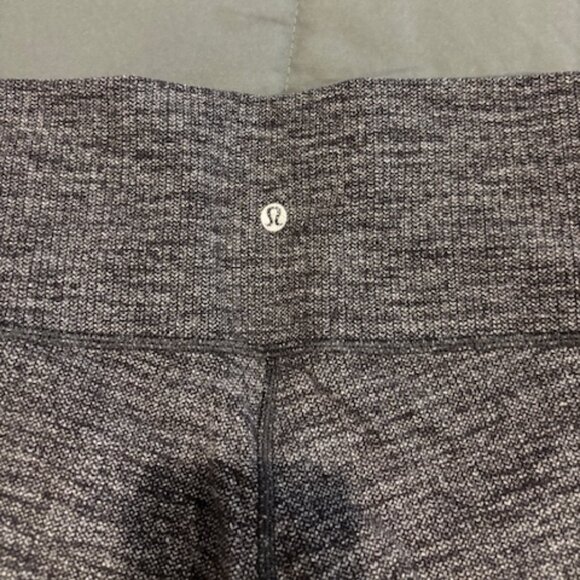 Lululemon Heather Gray High Rise 28" Size 8 - Picture 3 of 7